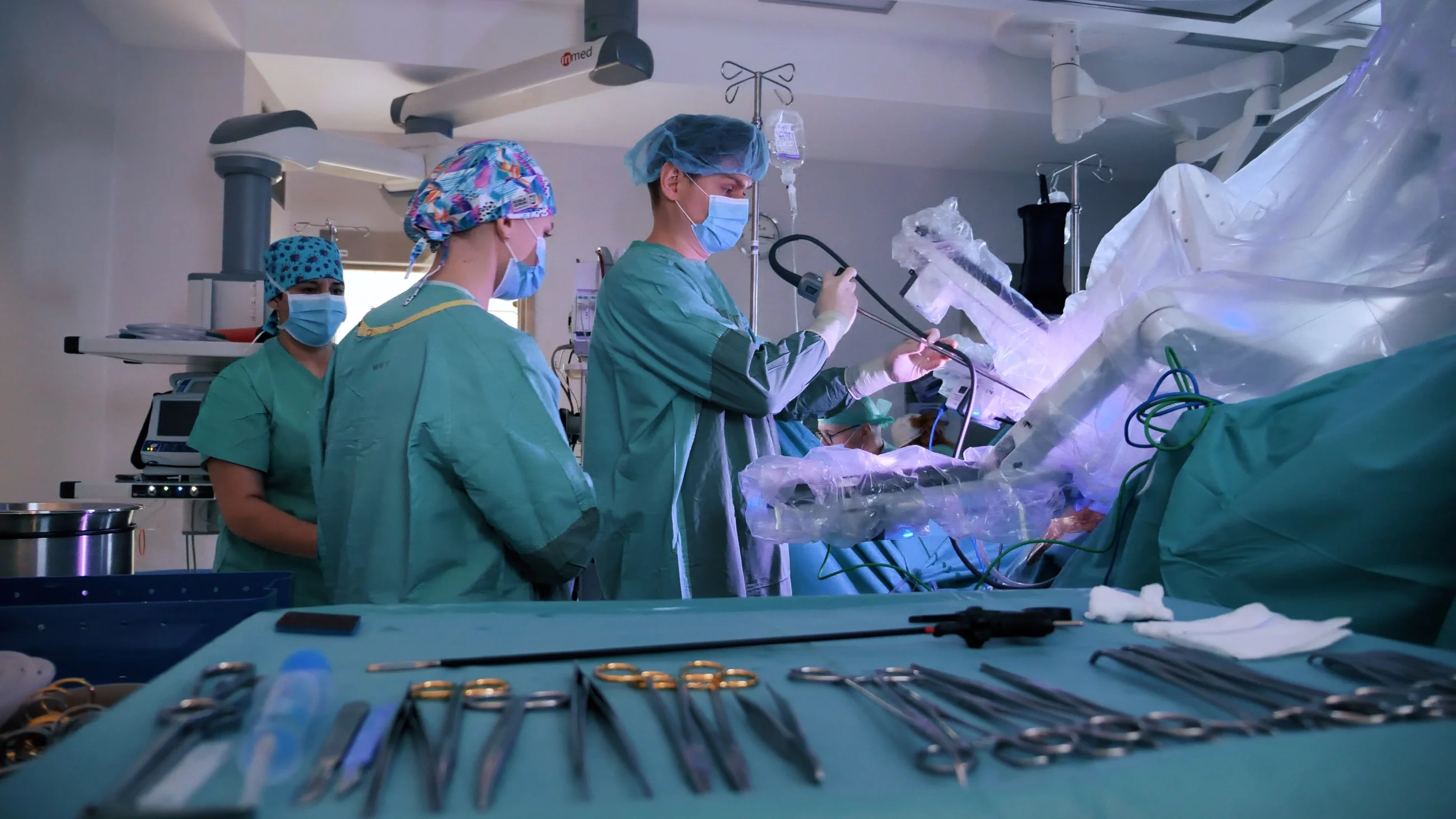Operacja przeprowadzona przy użyciu robota da Vinci w Centrum Chirurgii Robotycznej WIM – PIB