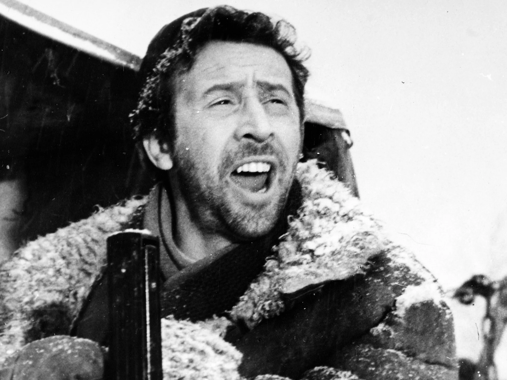 Kadr z filmu ''Baza ludzi umarłych„