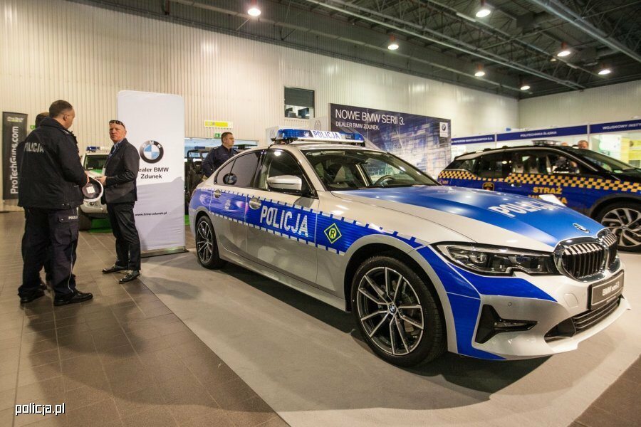 Policjanci Rozbijaja Radiowozy Bmw