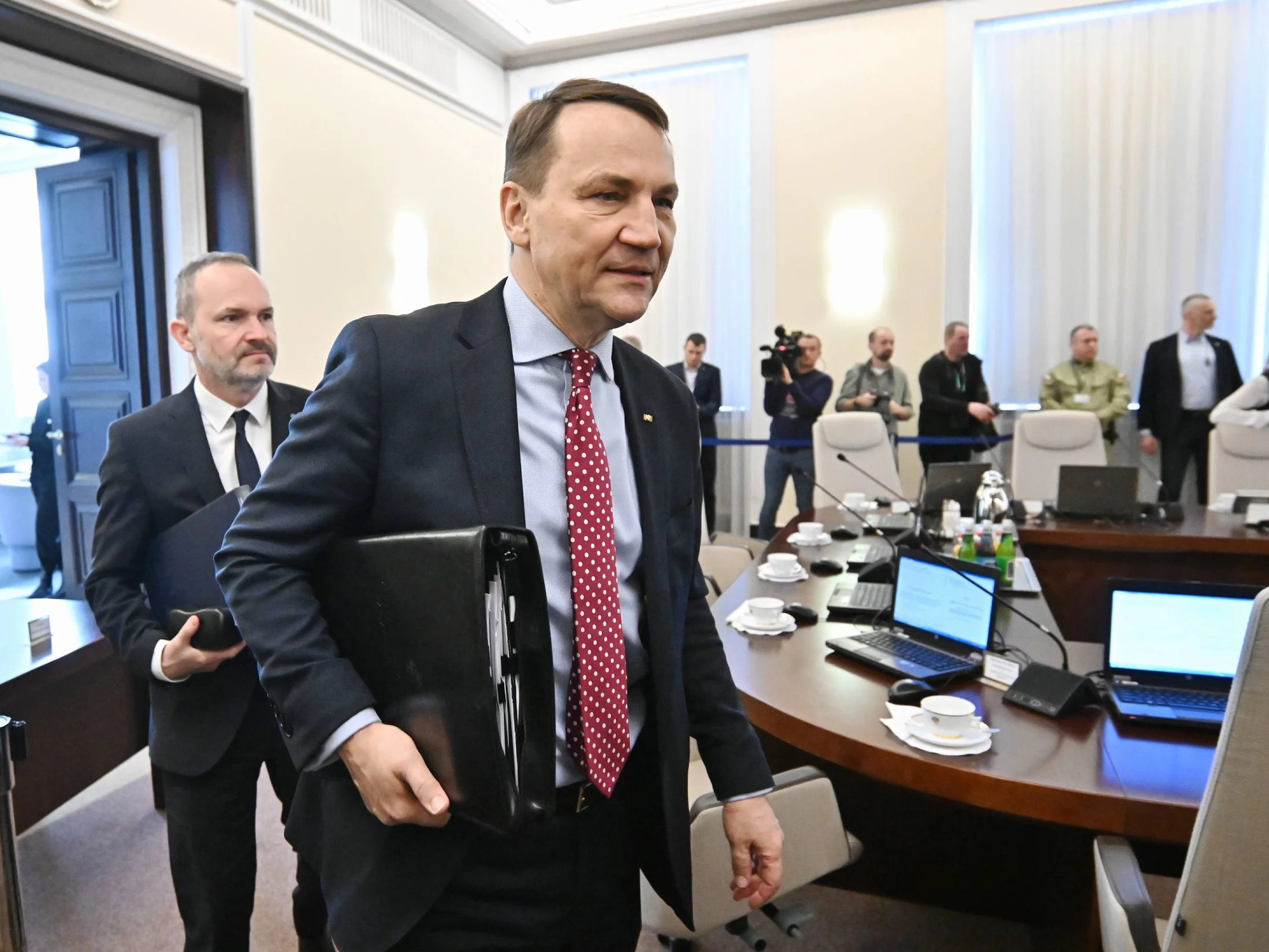 Szef MSZ Radosław Sikorski