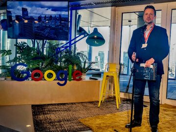 Rafał Trzaskowski na otwarciu biura Google w Warszawie