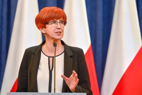 Minister rodziny, pracy i polityki społecznej Elżbieta Rafalska