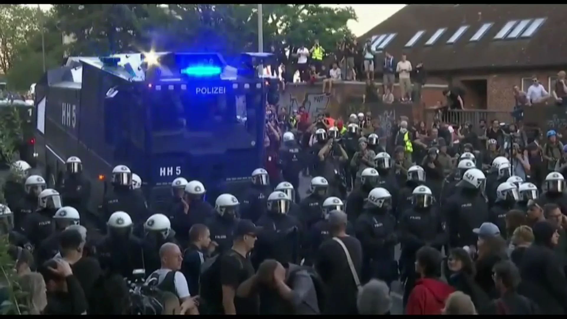 Niemiecka policja w Hamburgu