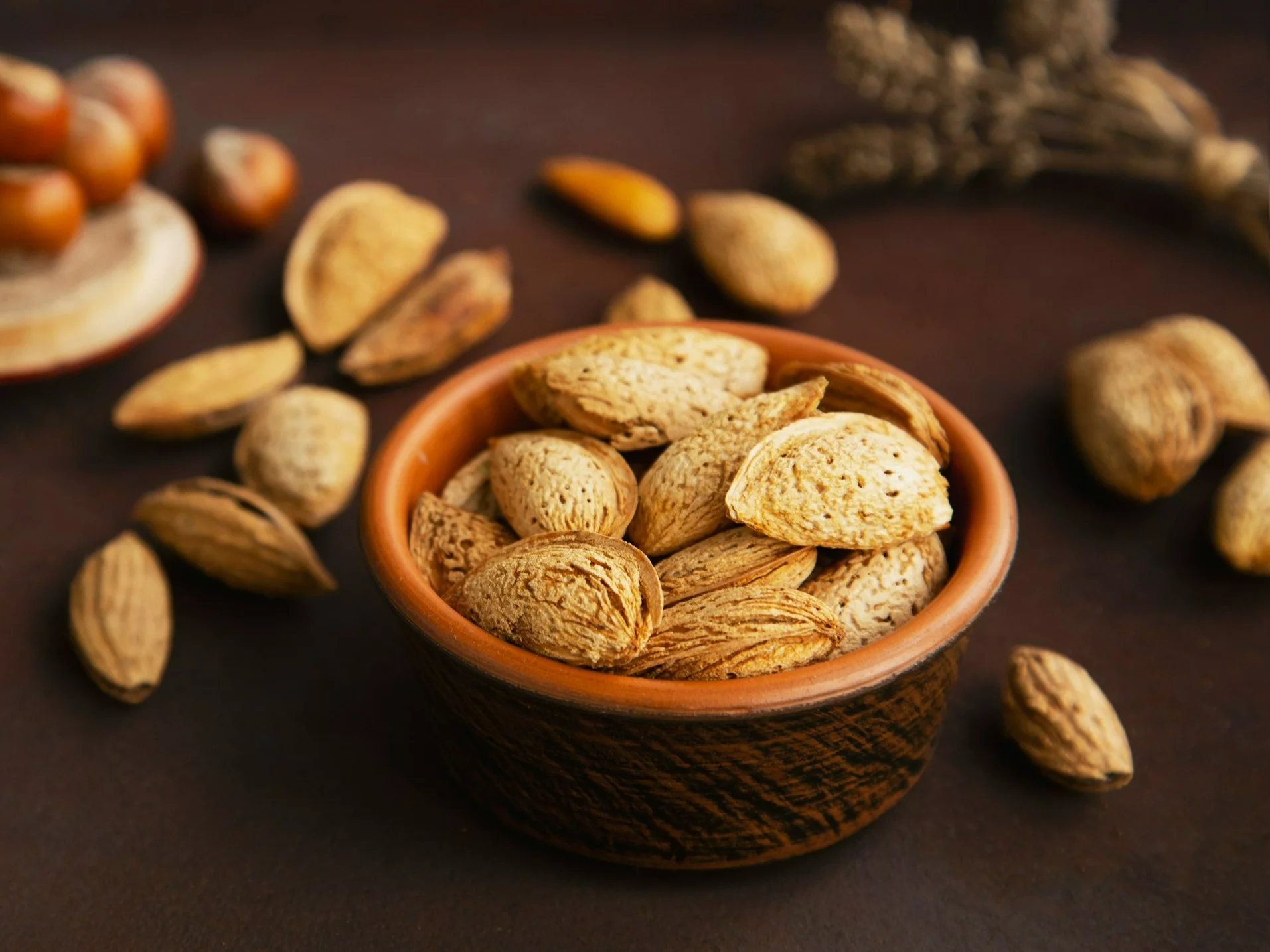 Migdały w łupinach