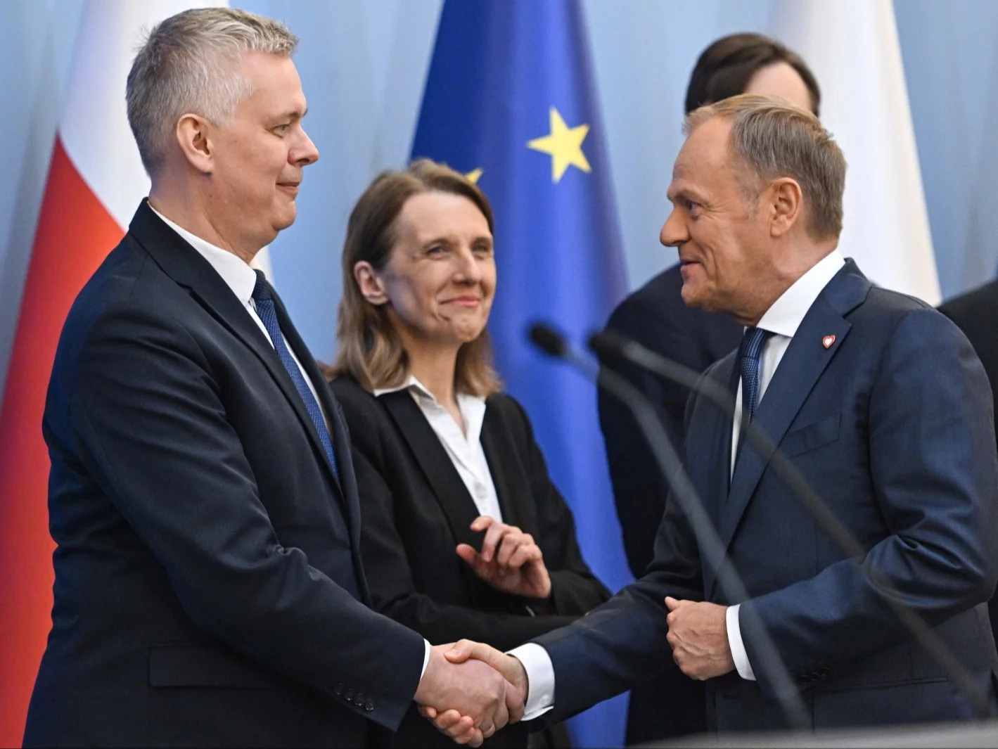 Rekonstrukcja rządu. Od lewej minister Tomasz Siemoniak, desygnowana na minister kultury Hanna Wróblewska i premier Donald Tusk