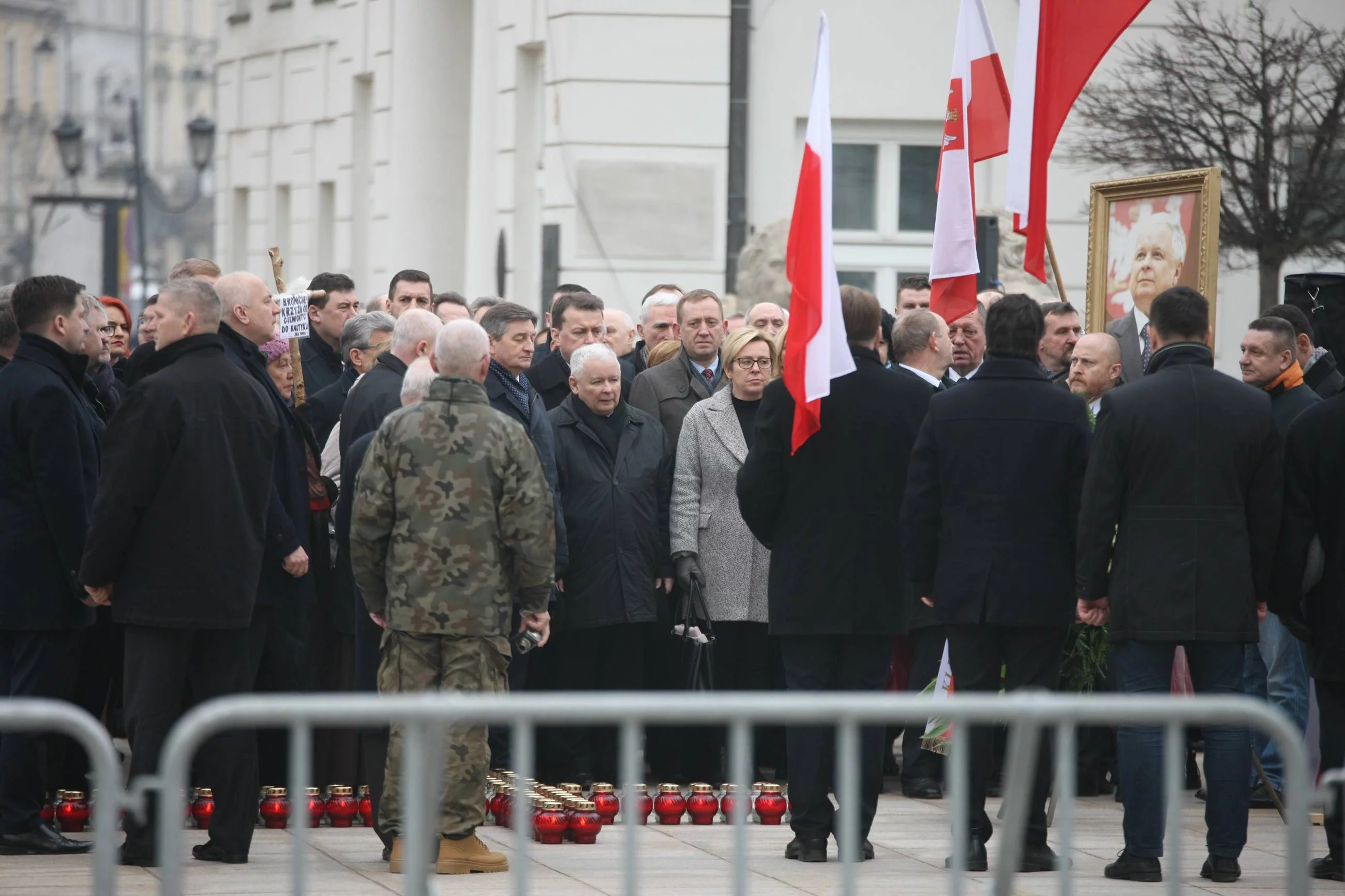 Miesięcznica smoleńska