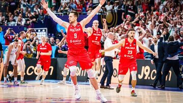 Reprezentacja Polski w koszykówce, na pierwszym planie Mateusz Ponitka
