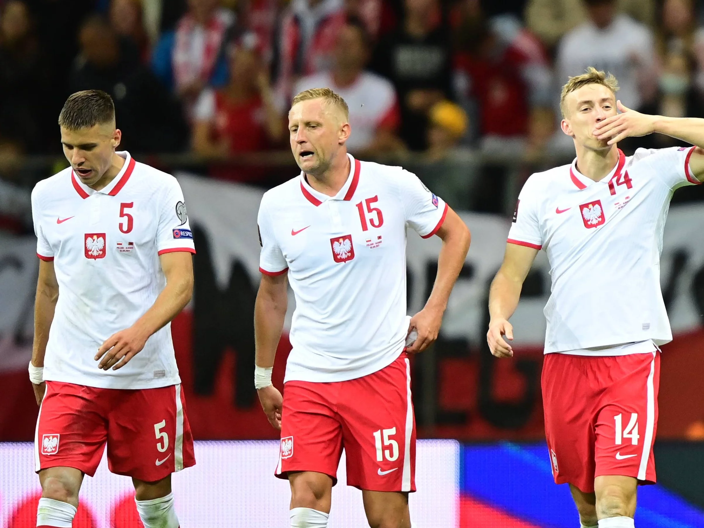 Jan Bednarek, Kamil Glik i Adam Buksa w barwach reprezentacji Polski