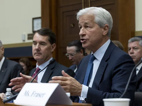 Jamie Dimon (po prawej)