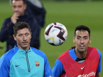 Robert Lewandowski i Sergio Busquets