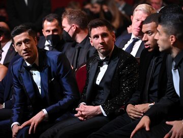 Robert Lewandowski, Lionel Messi, Kylian Mbappe i Luis Suarez