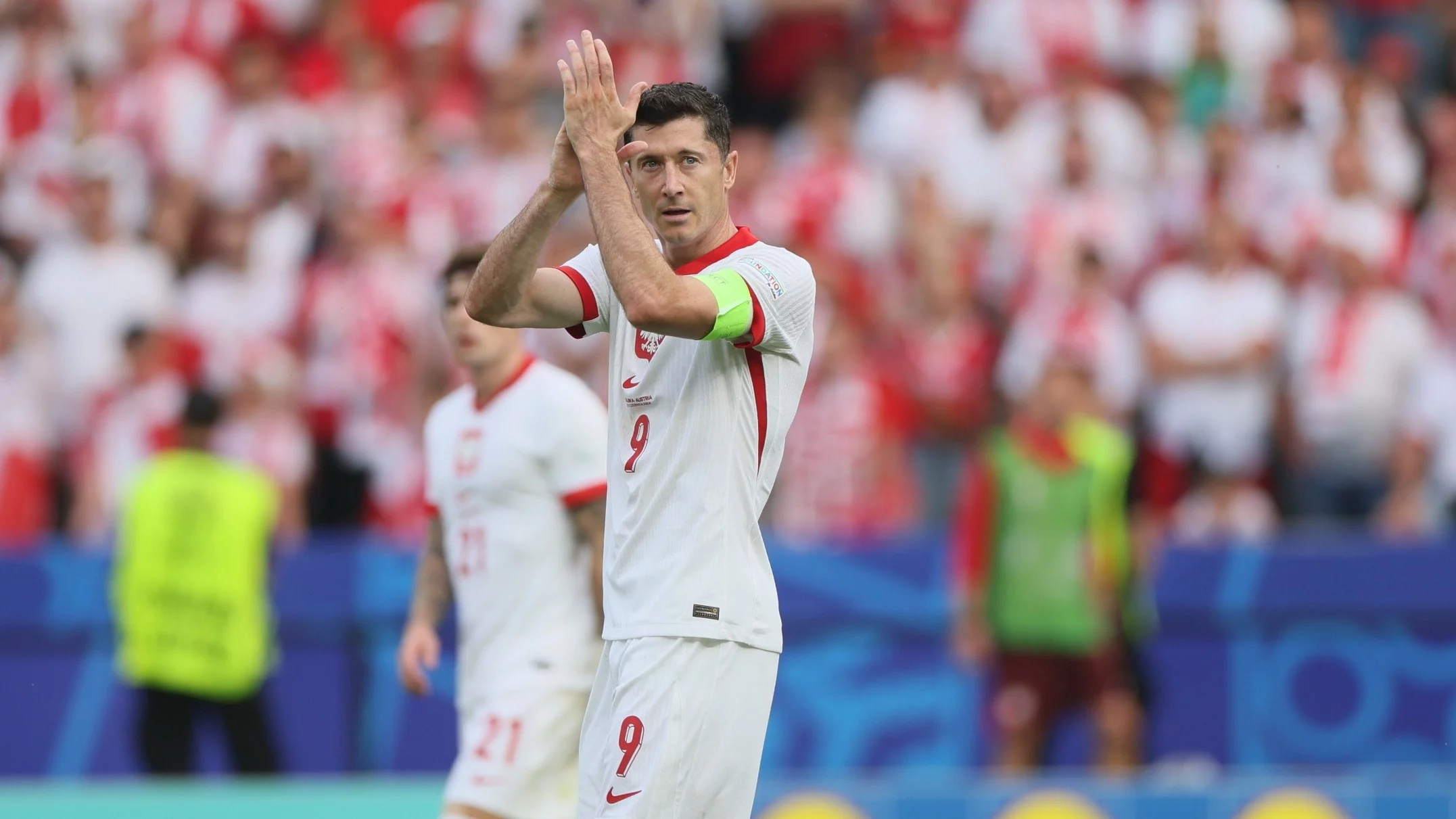 Piłkarz reprezentacji Polski Robert Lewandowski