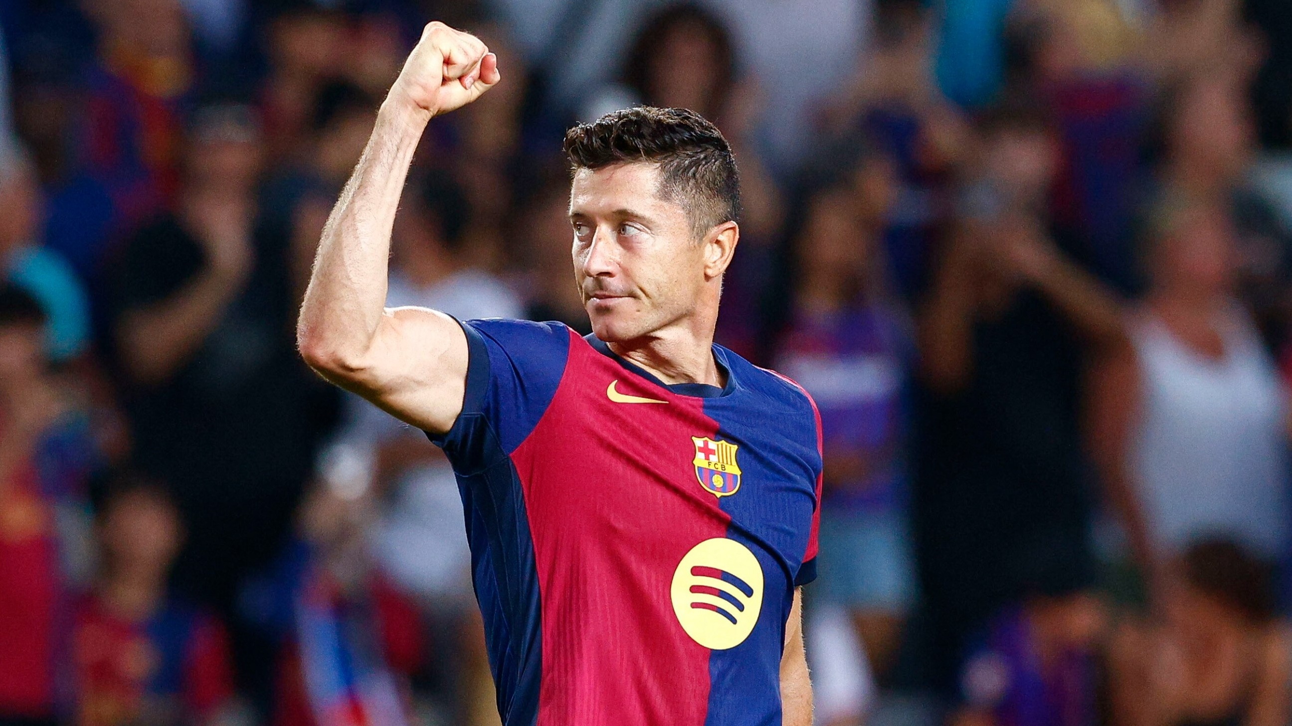 Robert Lewandowski rozegrał 1000 meczów w zawodowej karierze. Pięknie uczcił jubileusz – La Liga – Sport Wprost