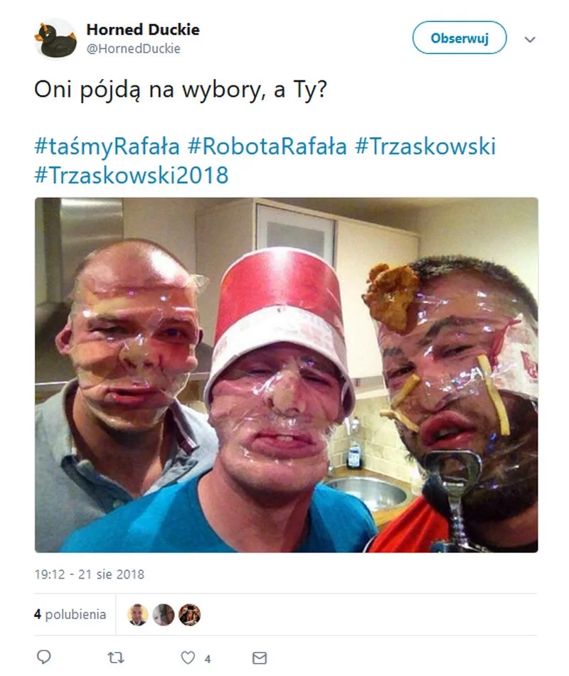 Polityk PO „naprawiał” drzwi taśmą klejącą. To musiało się tak skończyć