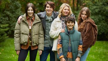 Rodzina na Maxa – bohaterowie serialu w Polsat Box Go (fotografia z planu zdjęciowego)