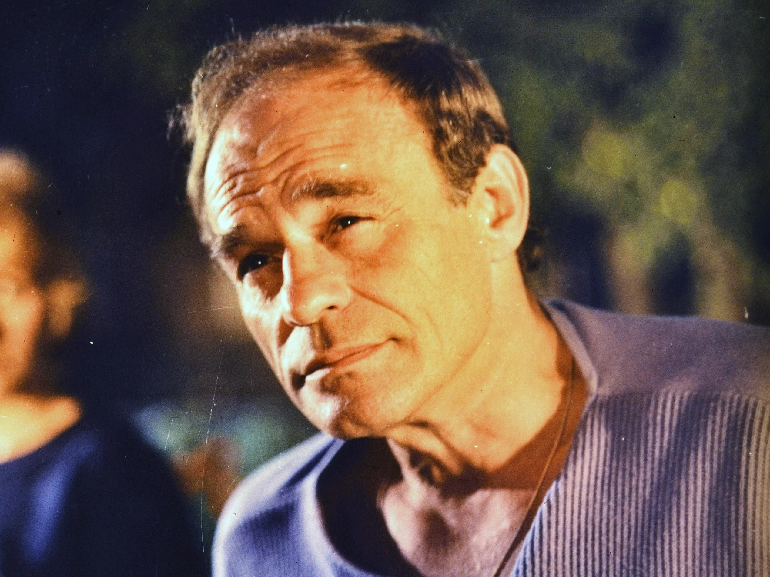 Roman Wilhelmi w 1985 roku w filmie „Jesienią o szczęściu”