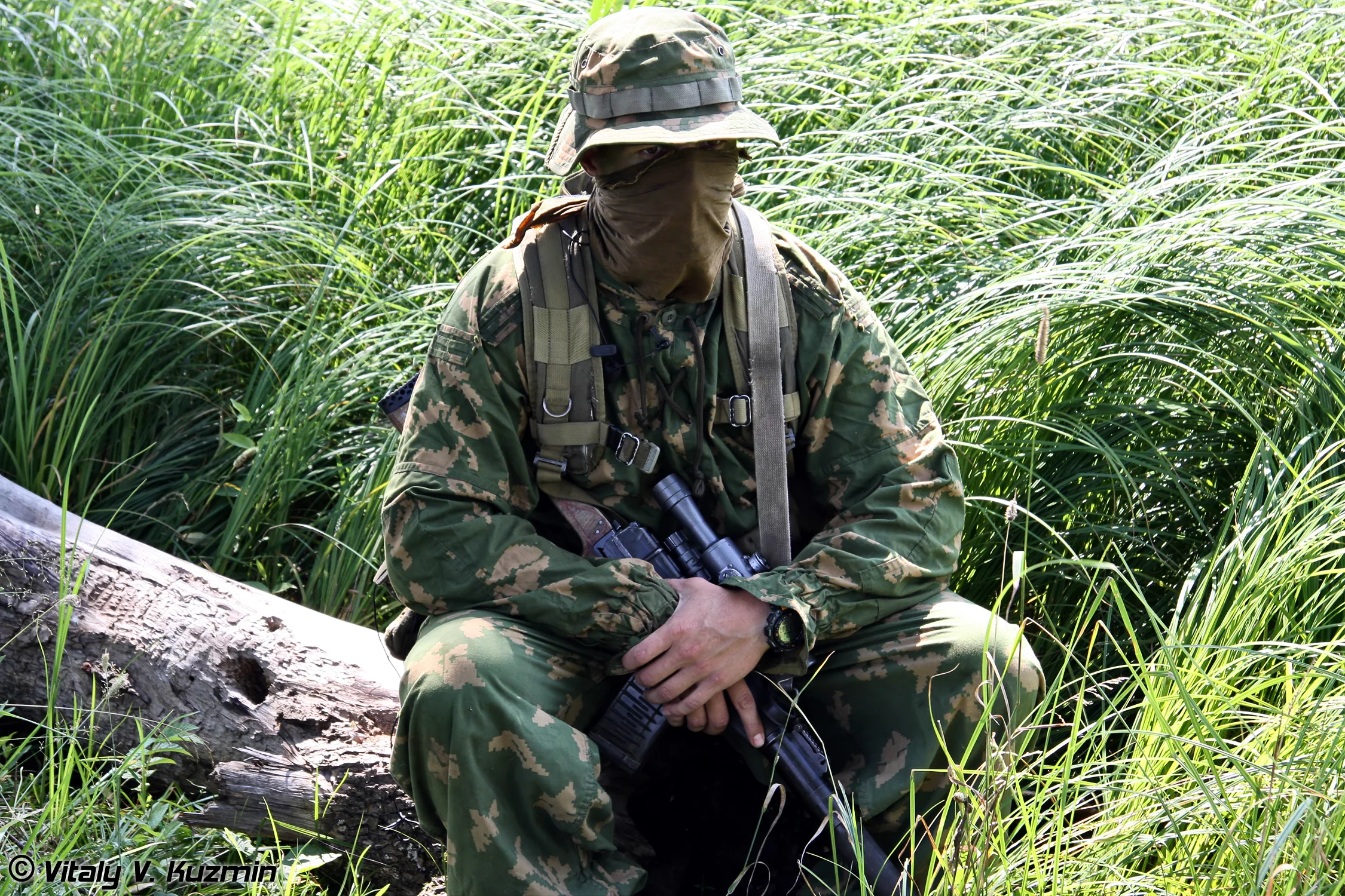 Zwiadowca z 45 samodzielnej brygady specnazu WDW