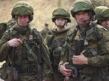 Rosyjscy żołnierze podczas manewrów