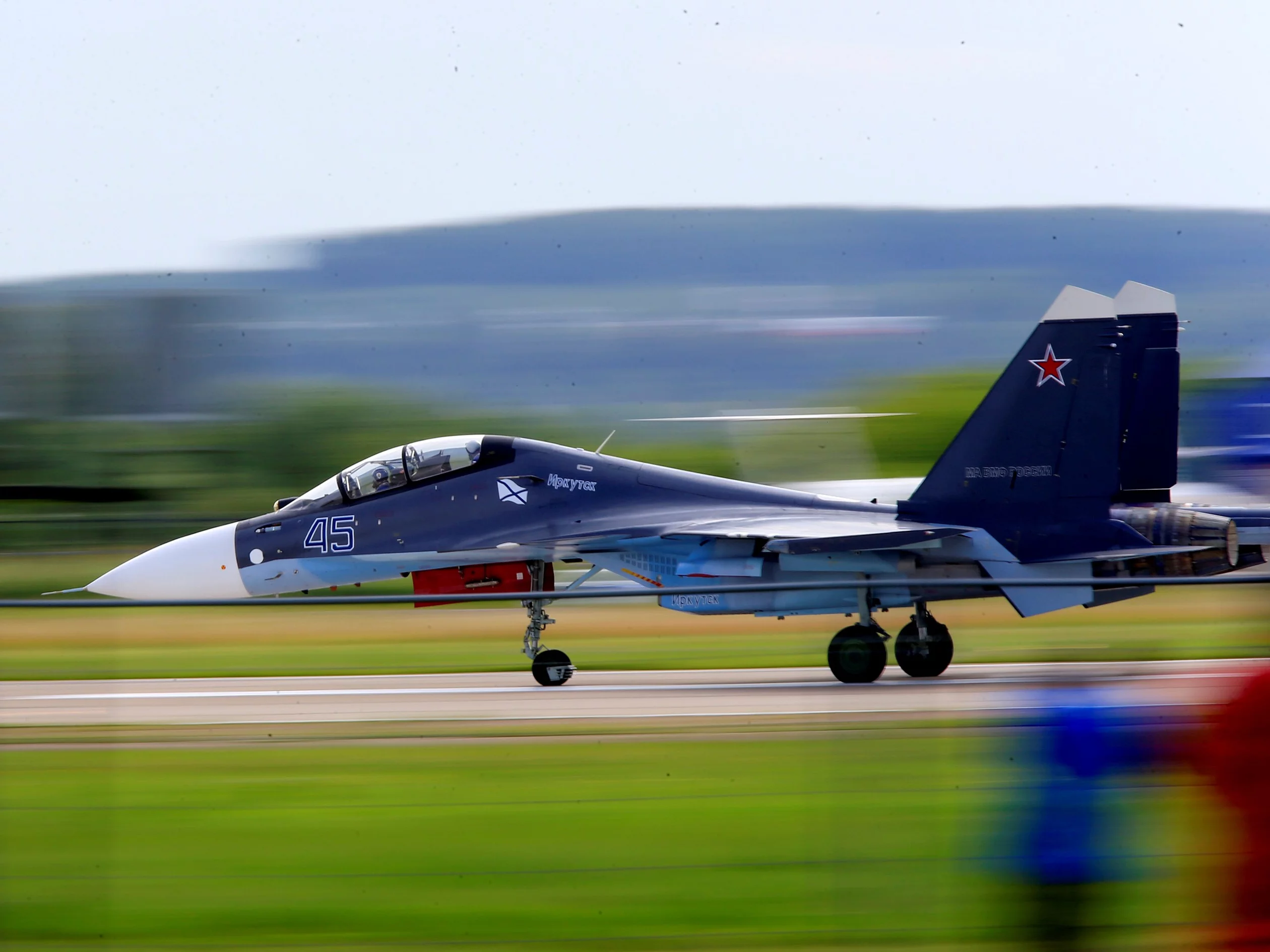 Myśliwiec Su-30 SM
