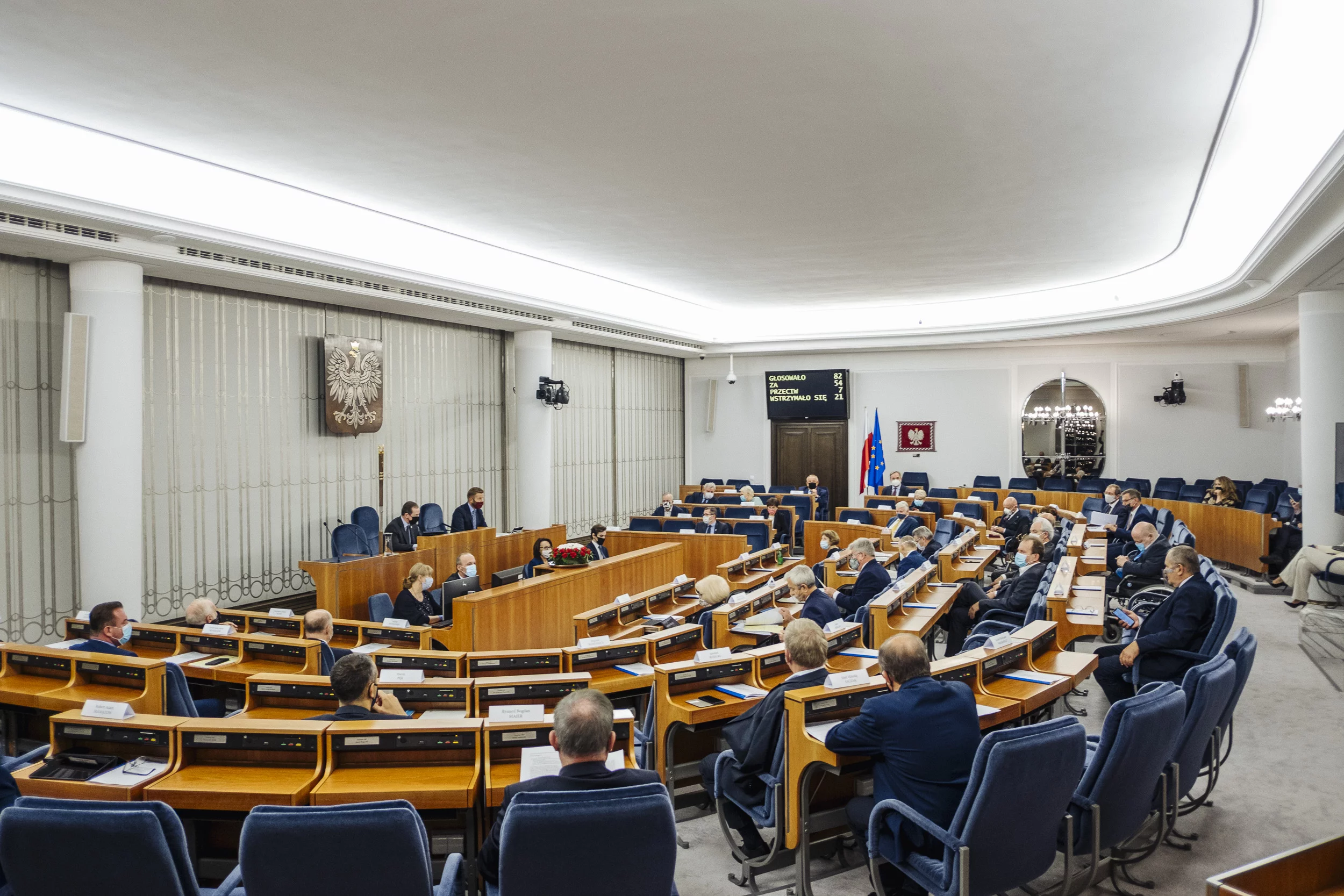 Senat w trakcie głosowań nad "Piątką dla zwierząt"