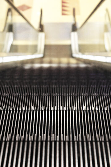 Ruchome schody, zdjęcie ilustracyjne
