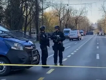 Rumunia. Kierowca wjechał w bramę ambasady Rosji