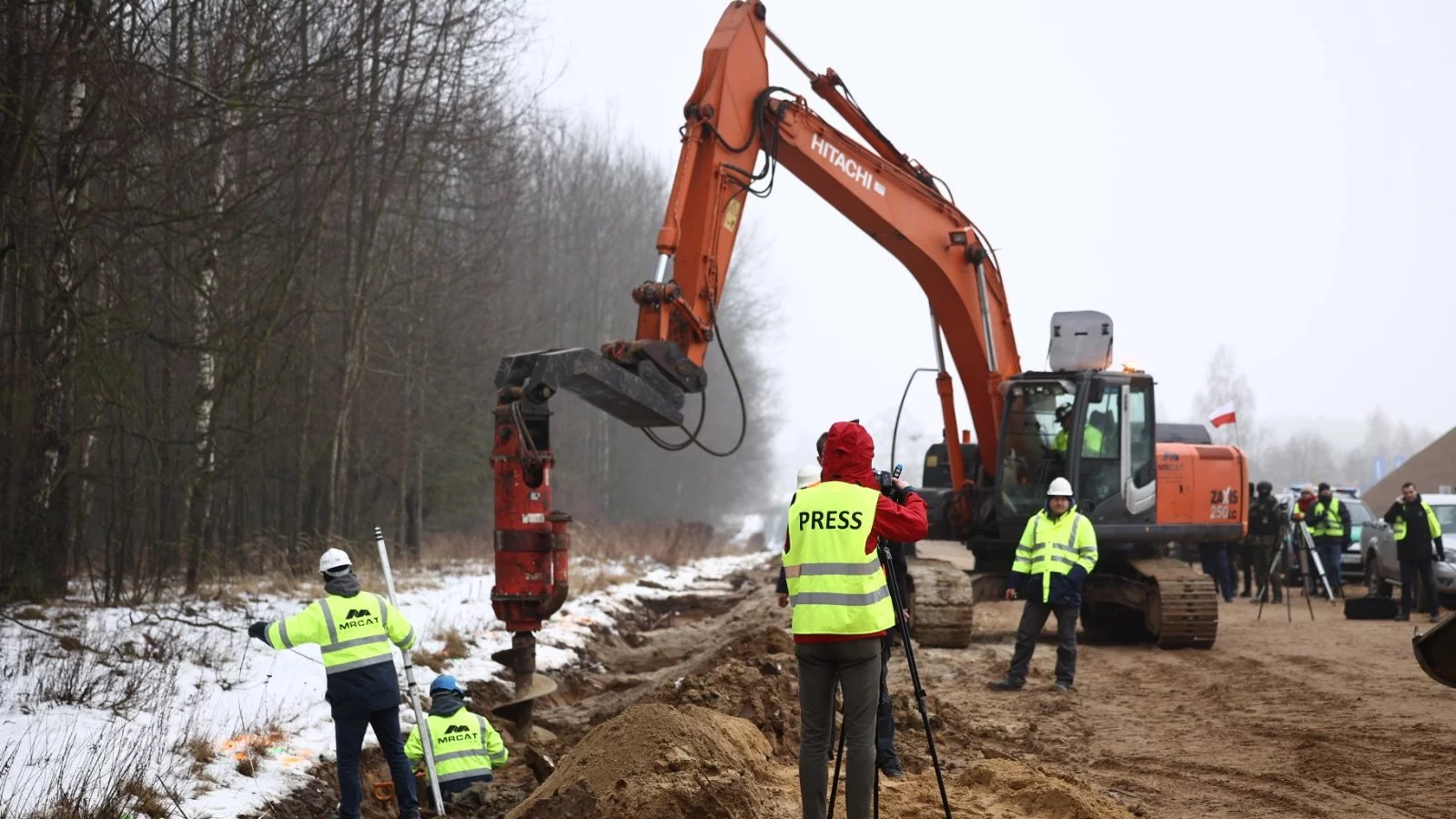 Budowa zapory na granicy polsko-białoruskiej