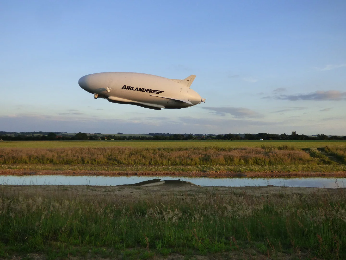 Airlander 10