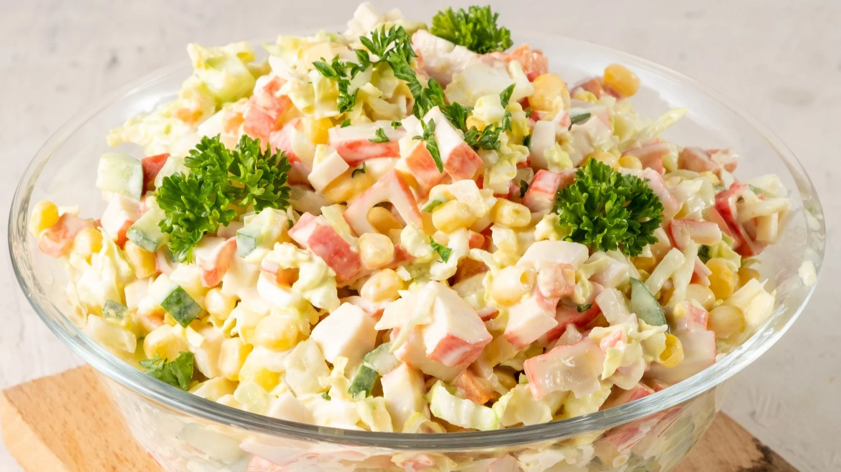 Sałatka z surimi