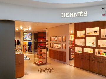 Salon marki Hermes, zdjęcie ilustracyjne