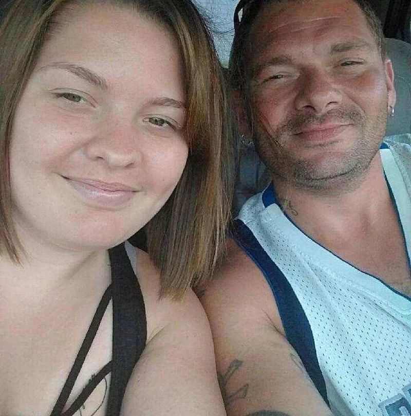 Samantha Kershner i Travis Fieldgrove oskarżeni o ...