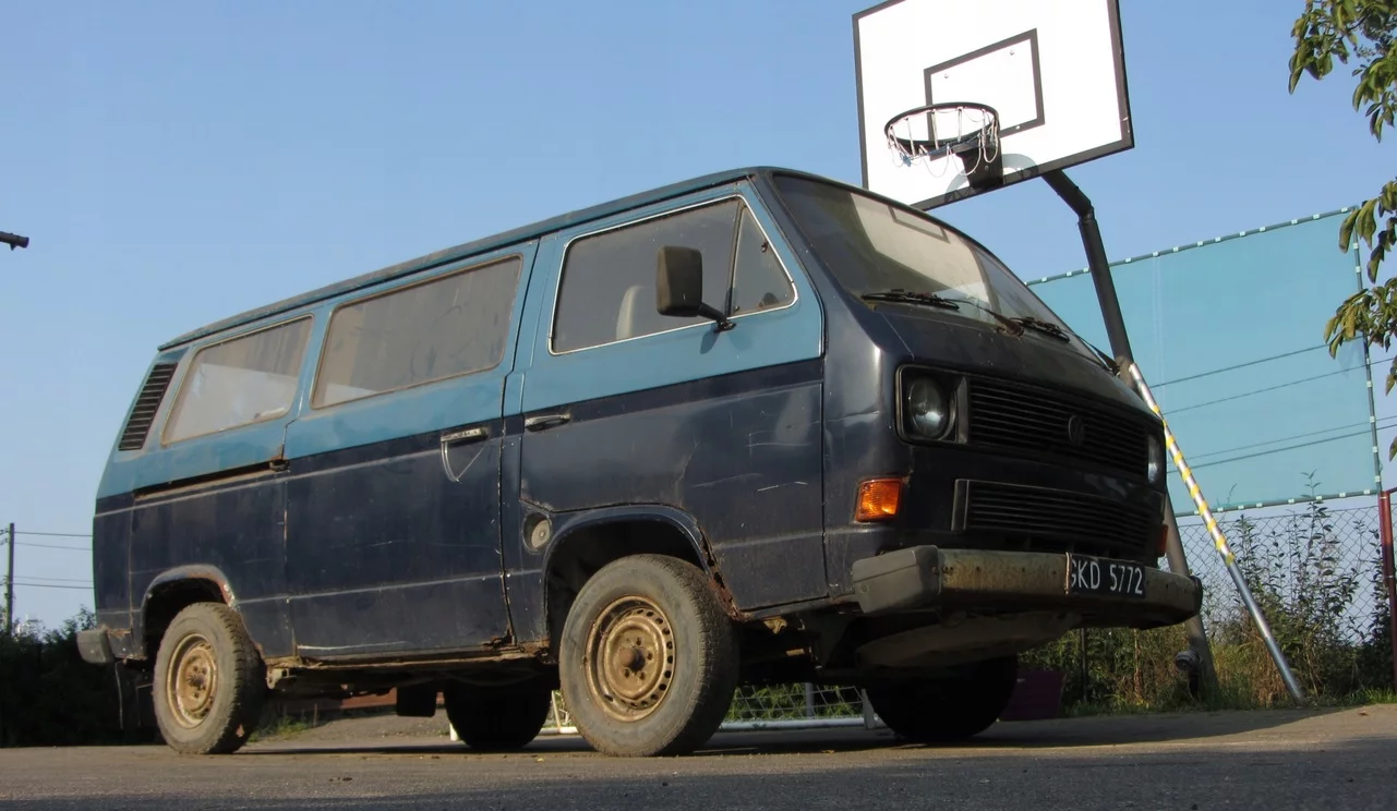 Volkswagen Caravelle z 1983 roku