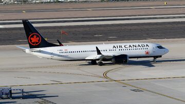 Samolot Air Canada/zdjęcie poglądowe