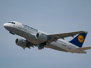 Samolot Lufthansa