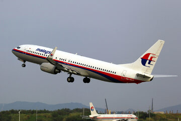 Samolot MH370