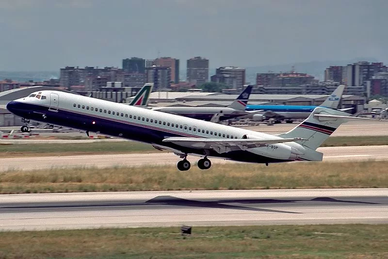 Samolot McDonnell Douglas MD-87