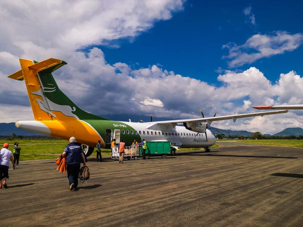 Samolot tanzańskich linii lotniczych Precision Air. Zdjęcie poglądowe