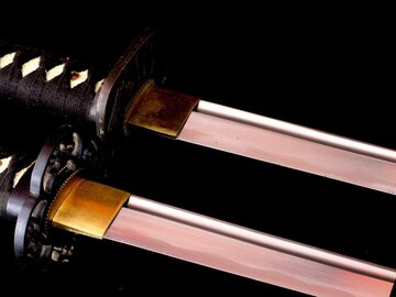 Samurajskie miecze. Zdjęcie ilustracyjne