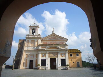 Sanktuarium Divino Amore w Rzymie