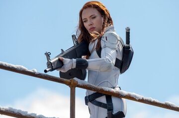 Scarlett Johansson jako Natasza Romanoff w filmie „Czarna Wdowa”