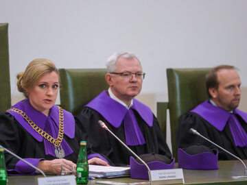 Sędziowie SN w trakcie orzekania o ważności wyborów