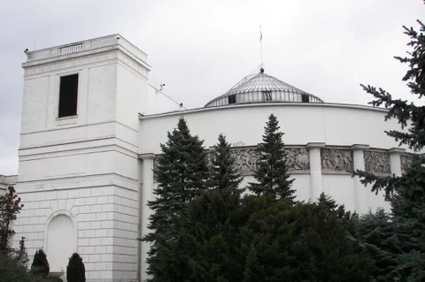 Za podjęciem uchwały w sprawie ustawy budżetowej głosowało 64 senatorów(fot. Wprost)
