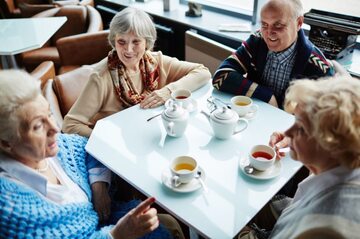 seniorzy są często aktywni do późnej starości