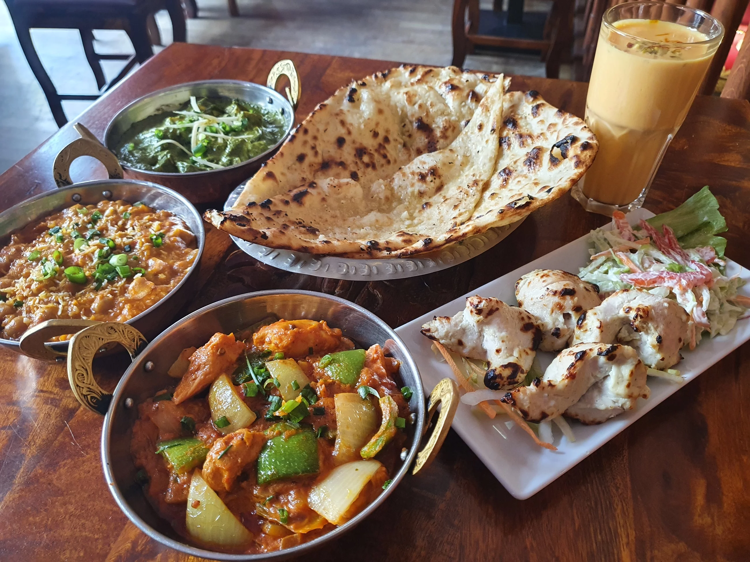 W menu restauracji Namaste India znajduje się 147 pozycji