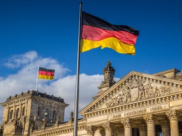 Siedziba Bundestagu w Berlinie. Zdjęcie ilustracyjne