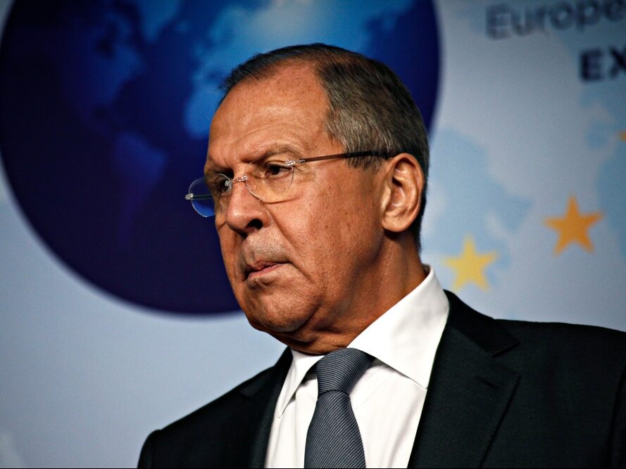 Lavrov stopped speculation about the hospital.  He showed a selfie from Bali – Wprost