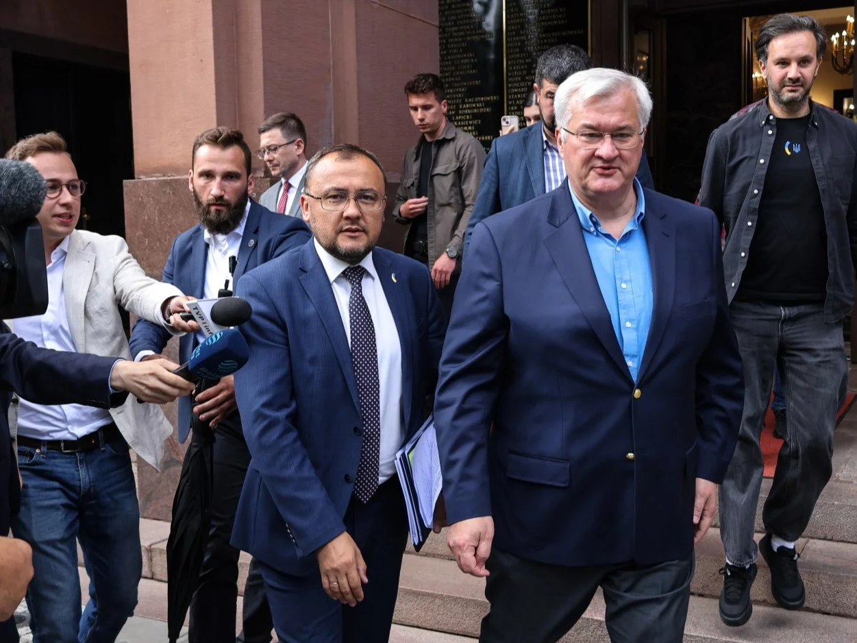 Szef MSZ Ukrainy Andrij Sybiha  i ambasador Wasyl Bodnar