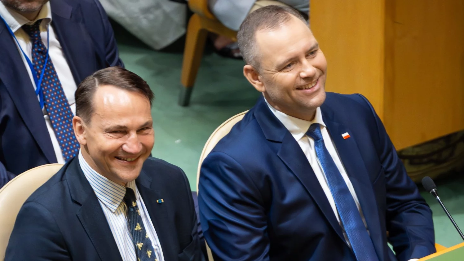 Wybory prezydenckie 2030. Radosław Sikorski i Karol Nawrocki w drugiej turze według sondażu – Wprost Wybory prezydenckie 2030. Radosław Sikorski i Karol Nawrocki w drugiej turze według sondażu – Wprost