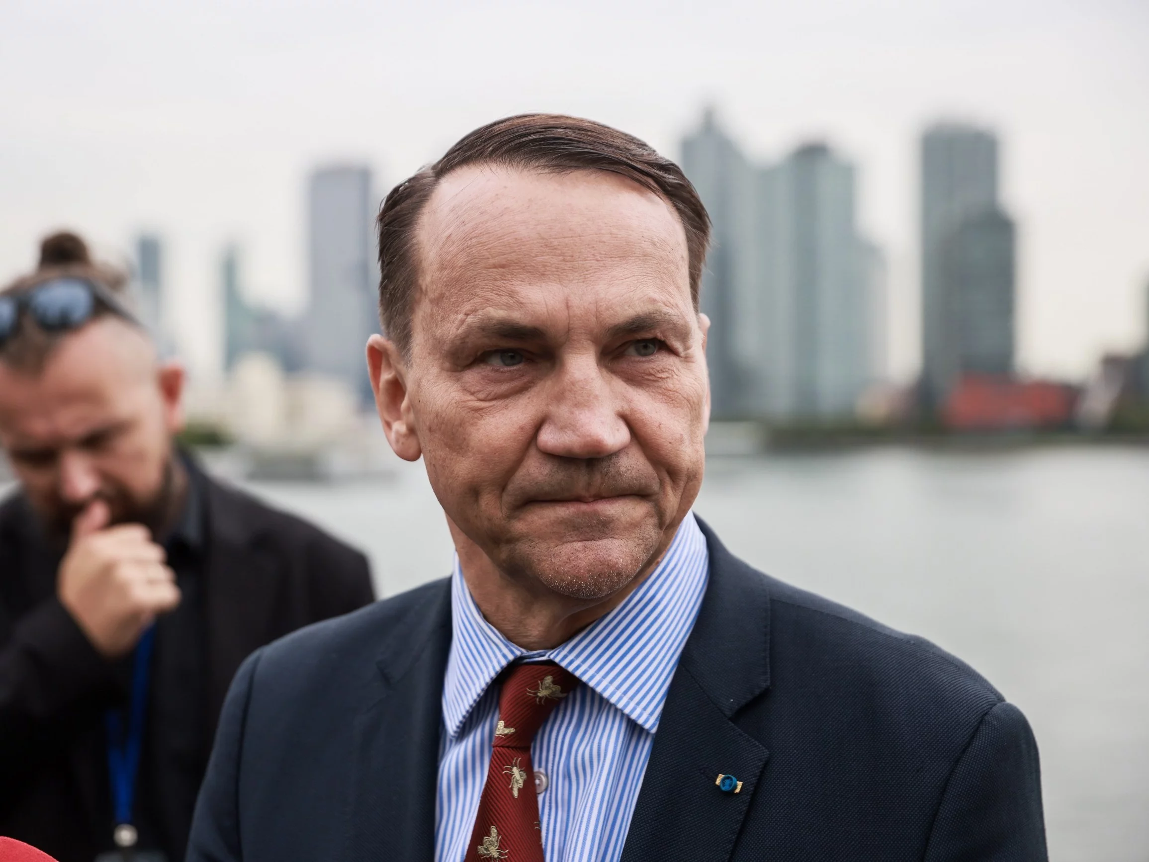 Sikorski stanowczo o rosyjskich dronach. Użył wymownej analogii