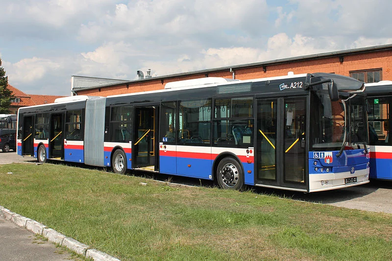 Autobus bydgoskiej komunikacji miejskiej